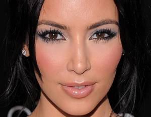 Makeup Tips For Women With Black Hair And Dark Brown Eyes